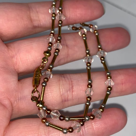 15 Inch Clear and Gold Handmade Beaded Necklace - Picture 7 of 8